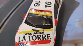 Envío Hyundai Accent scalextric analogico