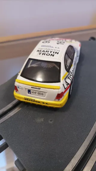 Envío Hyundai Accent scalextric analogico