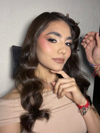 Servicios de maquillaje y estilismo profesional