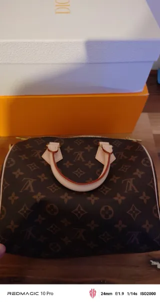 Louis Vuitton Speedy Bandoulière 25
