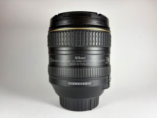 Nikkor 16-80mm f/2.8-4 VR DX como nuevo