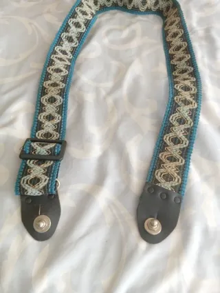 Correa de guitarra tejida ajustable