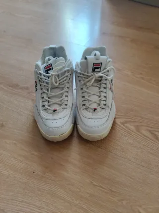 Deportivas Fila Blancas de chica Talla 38