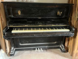 Piano Antiguo Estela - Antigua Casa Bernareggi