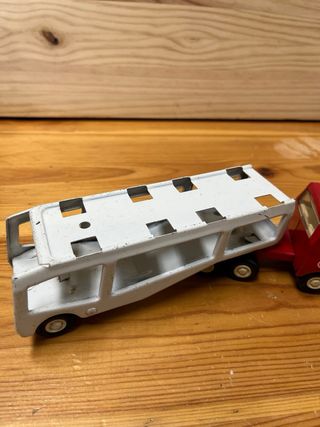 Camión Tonka con Remolque