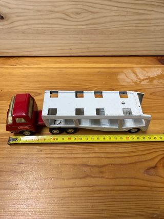 Camión Tonka con Remolque