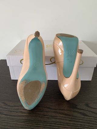 Zapato charol rosa Ursula Mascaró