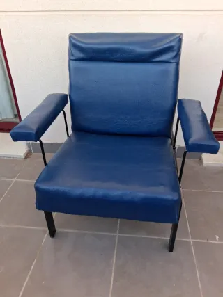 Sillón original marca Skai Azul Años 60/70