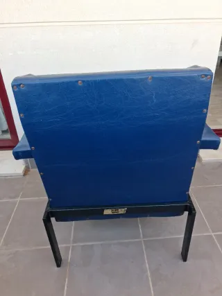 Sillón original marca Skai Azul Años 60/70