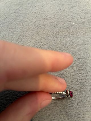 Anillo Pandora Corazón Rojo y Plata