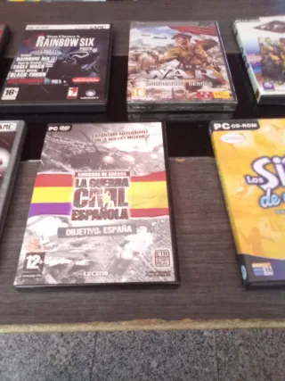 Lote Juegos PC: FIFA 10, Sims, Rainbow Six
