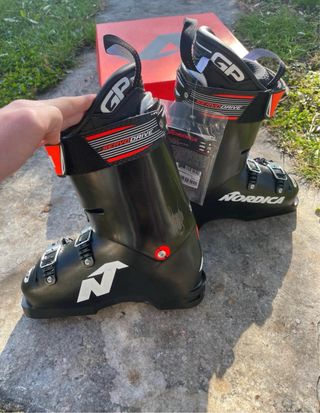 Scarponi sci Nordica Dobermann Worldcup 110