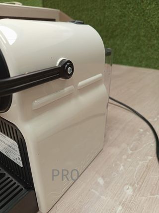 Nespresso Krups Inissia - Cafetera monodosis