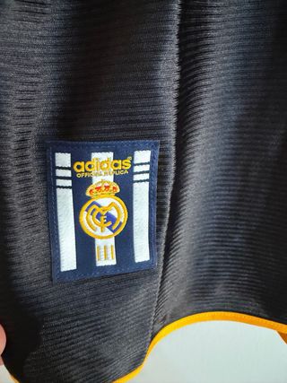 Camiseta Real Madrid 1999/2000 Adidas Negra Dorada
