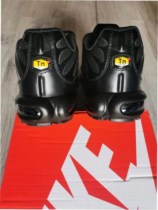 Nike Air Max TN Plus Talla 37.5