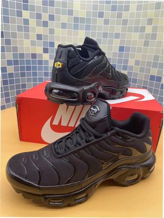 Nike Air Max TN Plus Talla 39 Negro