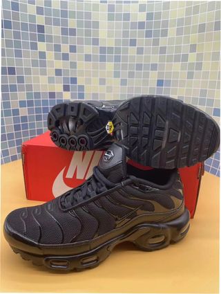 Nike Air Max TN Plus Talla 39 Negro