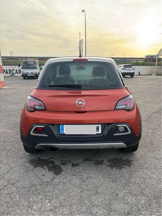 Opel ADAM Rocks gama alta