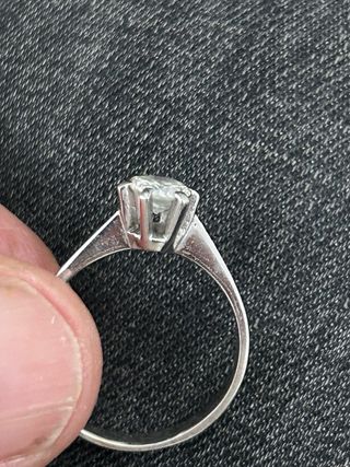 Anello oro 18kt con diamante 0,50 ct