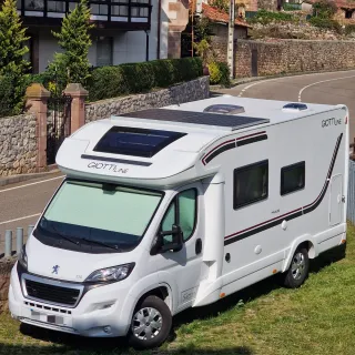 Autocaravana Giottiline Siena 350, año 2023. 23000