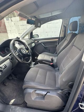 Volkswagen Touran 2.0tdi 136cv 5plz