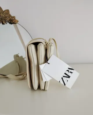 Bolso piel Zara beige
