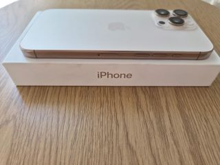 iPhone 16 Pro Max 256GB Desierto