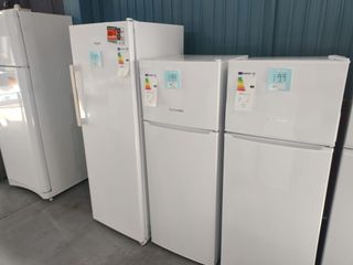 Frigorífico nuevo de fábrica desde