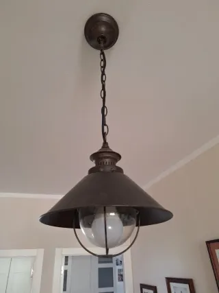 Lámpara náutica colgante marrón