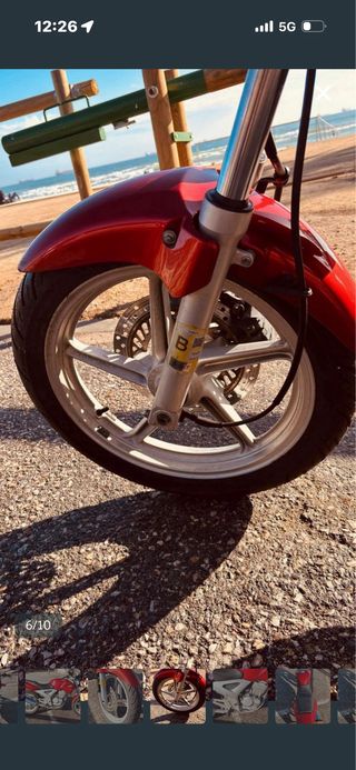Honda CBF 250 Roja
