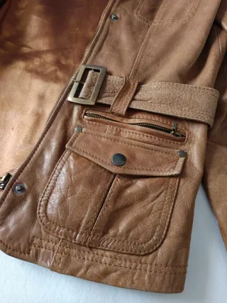 Cazadora de cuero marrón Stradivarius