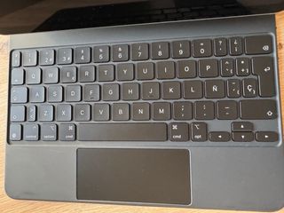 Teclado Apple Magic Keyboard 11