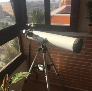 Telescopio Reflector F70076