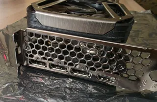 Tarjeta Gráfica Gigabyte RTX 3060 Ti 8GB