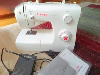 Máquina de coser Singer Tradition 2250