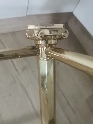 Mesa de centro dorada metal y cristal