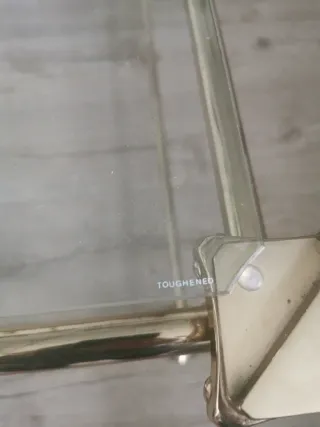 Mesa de centro dorada metal y cristal