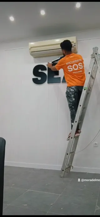 ¿Buscas un pintor? Aquí estoy.