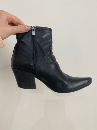 Prada 36 Stivaletti con tacco pelle Donna