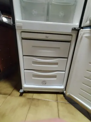 Frigorífico Combi Daewoo