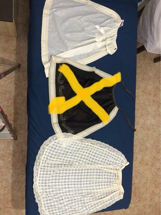 Delantales de huertana de diferentes colores