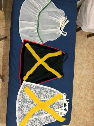 Delantales de huertana de diferentes colores