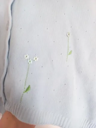 Casaco de criança azul com capuz