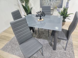 OFERTA DE CONJUNTO DE COMEDOR + 4 SILLAS