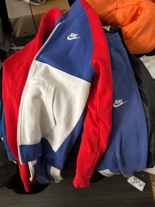 Conjunto Nike Azul, Rojo y Blanco