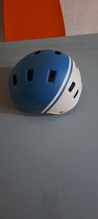 Casco B'Twin Azul Mate | Bici, Skate y Patinete