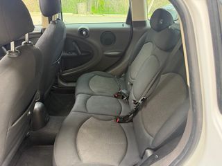 MINI Countryman 2011 PEGATINA C  DESDE 150€/MES