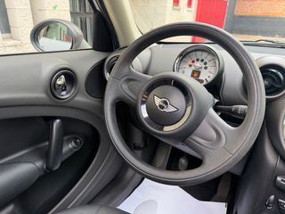 MINI Countryman 2011 PEGATINA C  DESDE 150€/MES