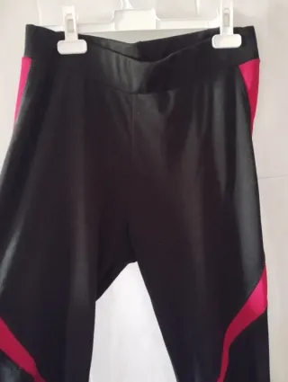 Leggings Push Up Negros y Rojos