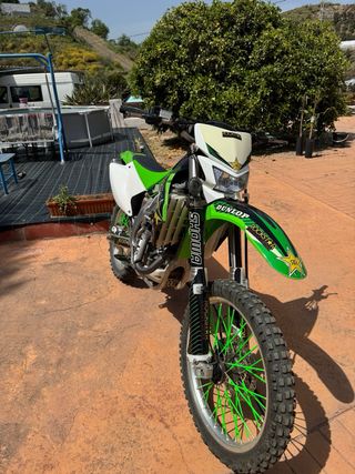 Kawasaki KLX450 Enduro/Motocross Verde/Blanco
